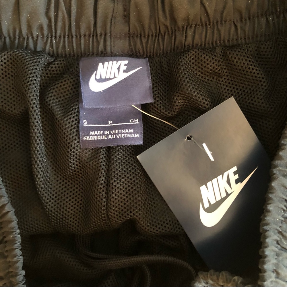 Nike Drawstring Athletic Short - Picture 10 of 11